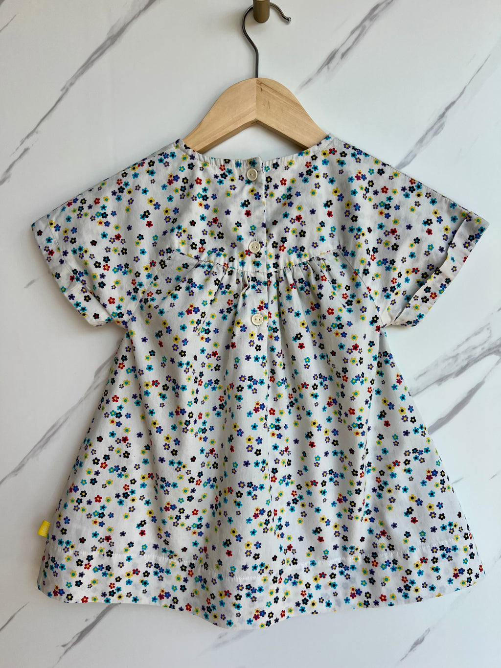 Little Bird White Daisies Lightweight Top Age 4-5 Years