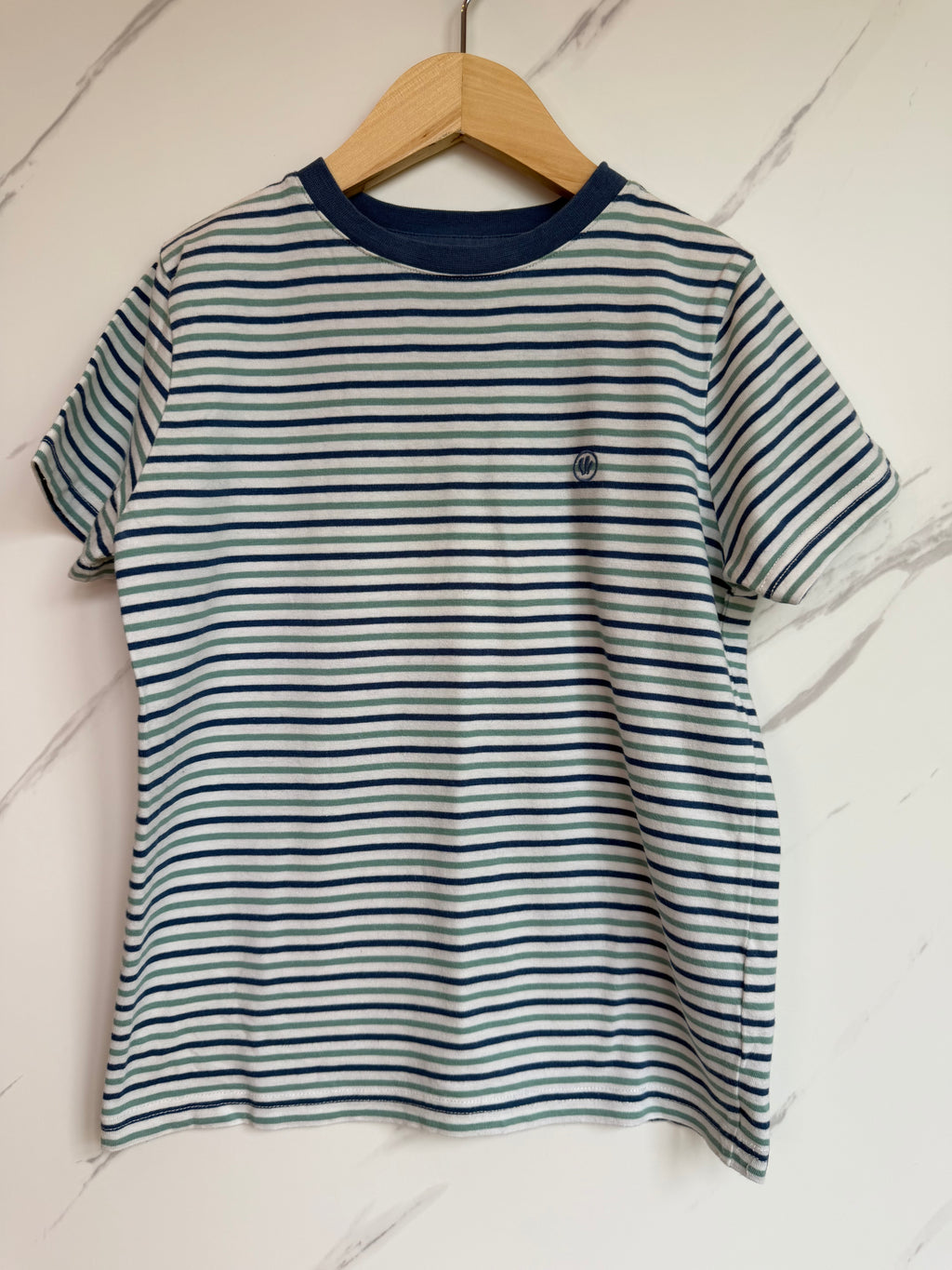FatFace White & Blue Fine-Striped T-Shirt Age 6-7 Years
