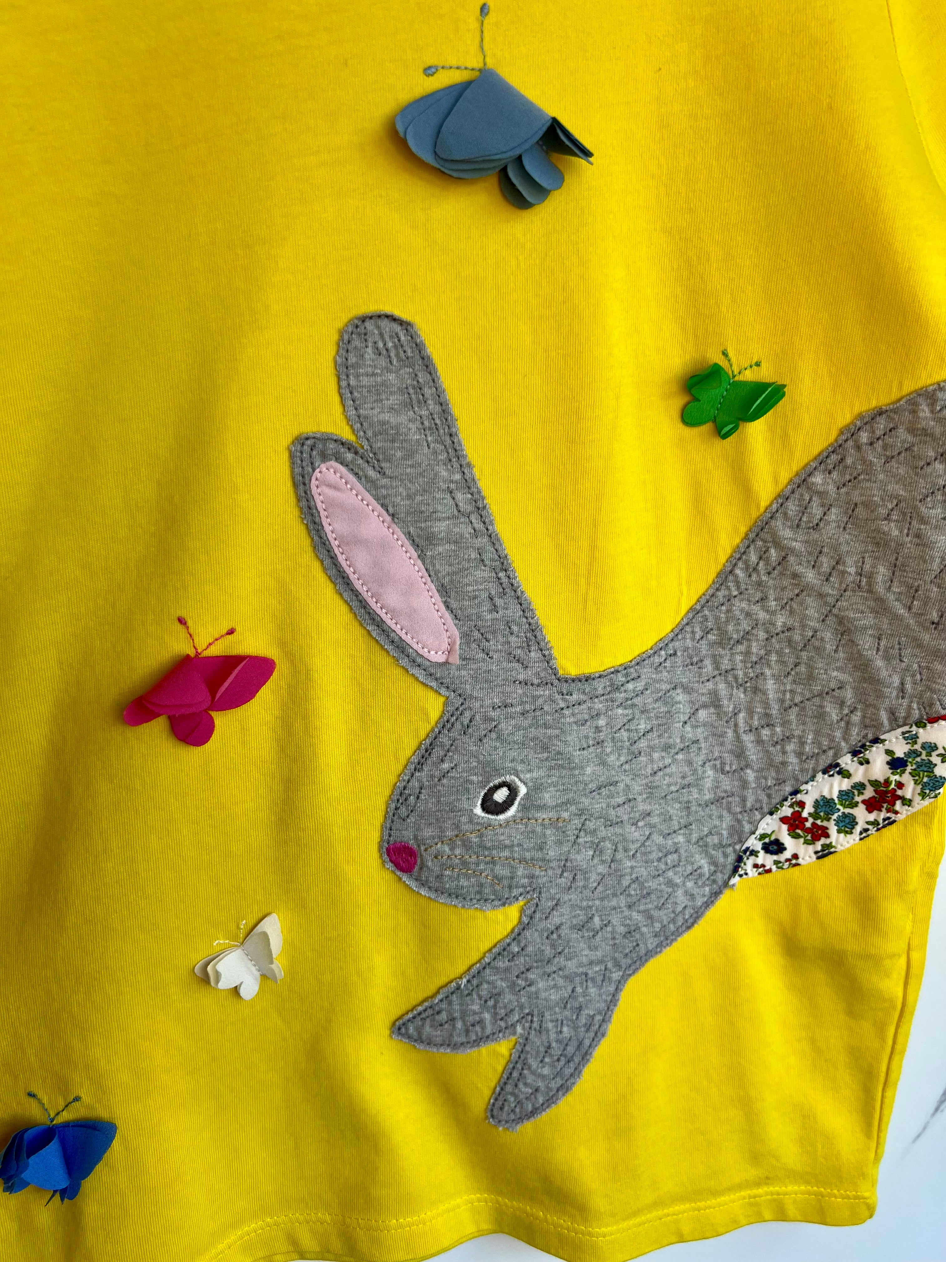 Boden Yellow Applique Bunny T-Shirt Age 9-10 Years