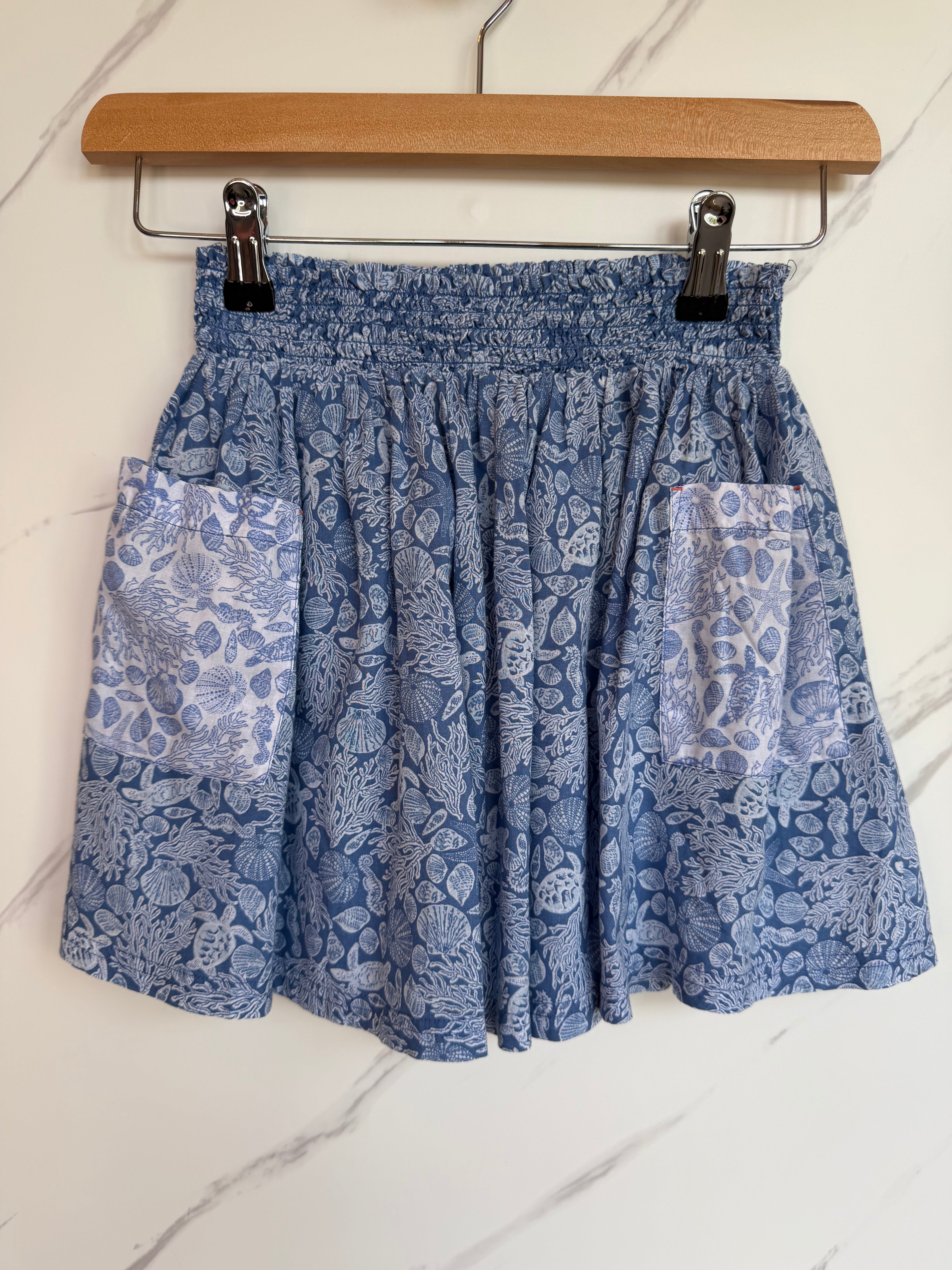 Fatface Blue Turtles & Coral Skirt Age 6-7 Years