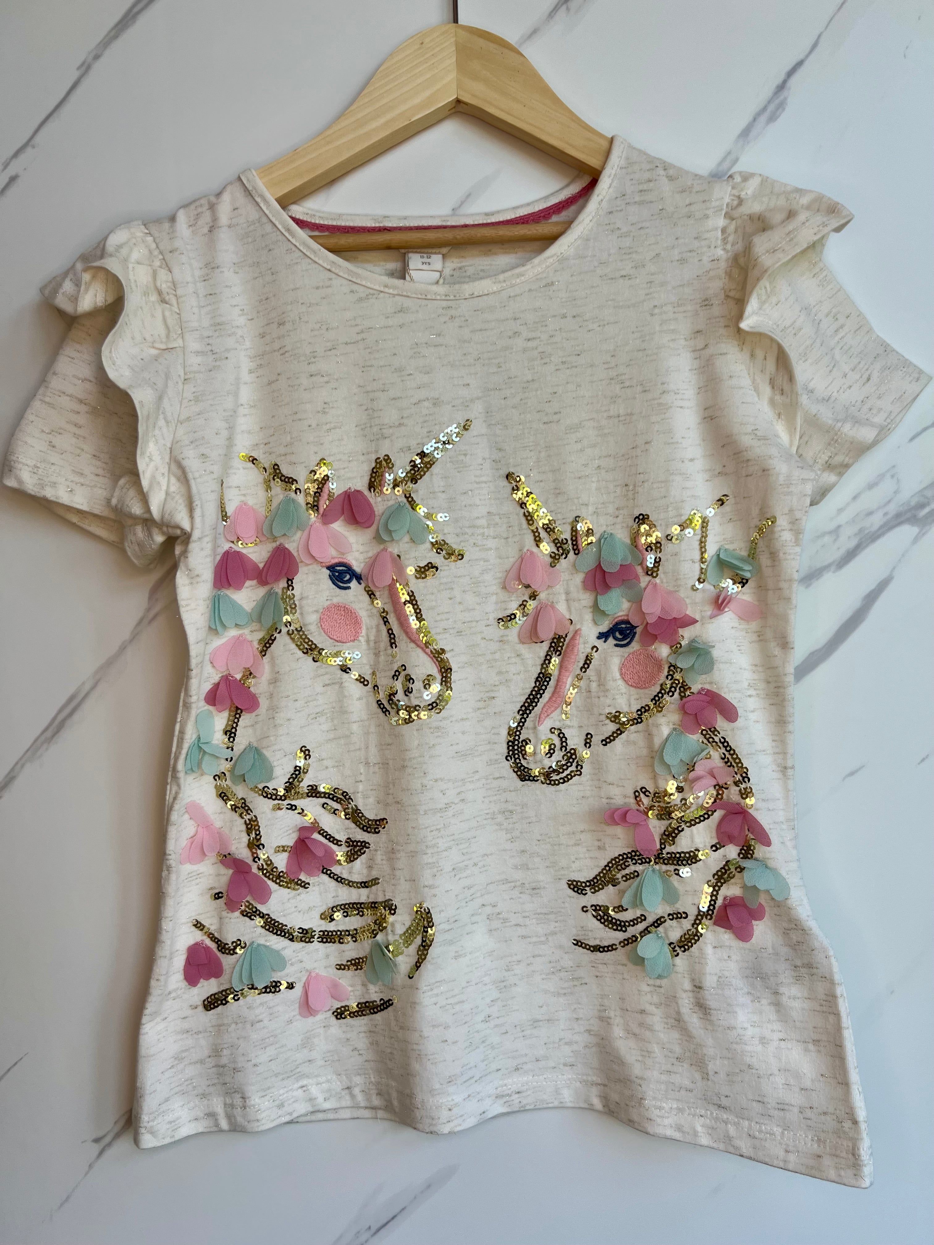 Monsoon Cream T-Shirt with Sequinned Unicorns Age 11-12 Years