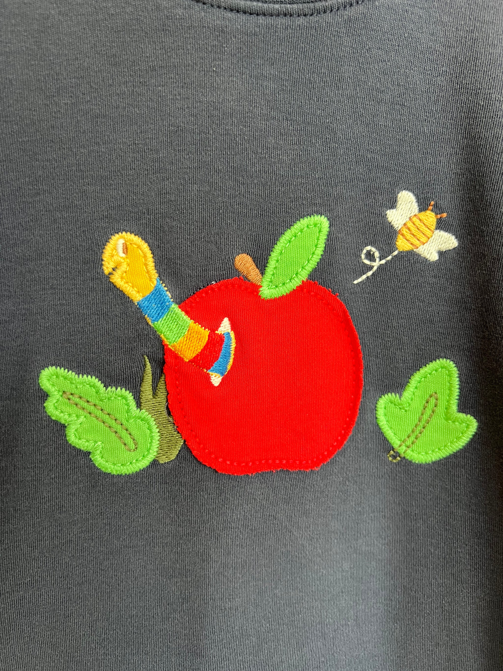 Frugi Navy National Trust Red Apple T-Shirt Age 4-5 Years *